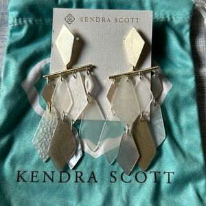 KENDRA SCOTT STATEMENT EARRINGS